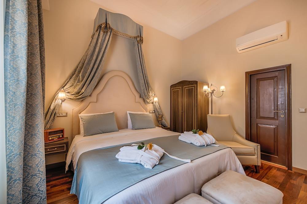 Sperveri Boutique Hotel 4*