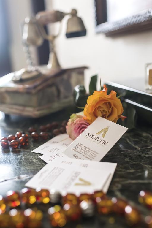 Sperveri Boutique